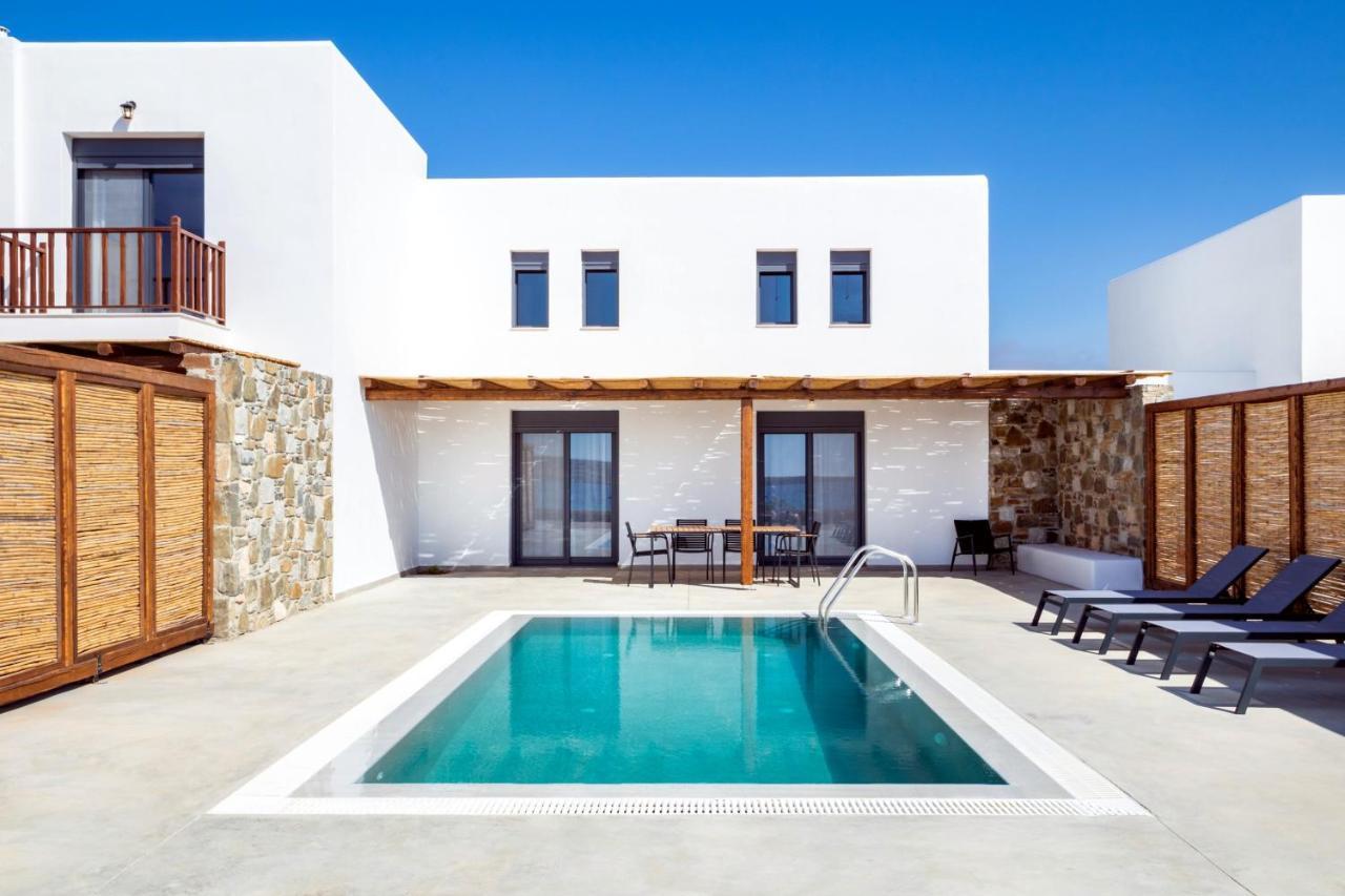 אפיארטיס Cato Agro 4, Seafront Villa With Private Pool מראה חיצוני תמונה
