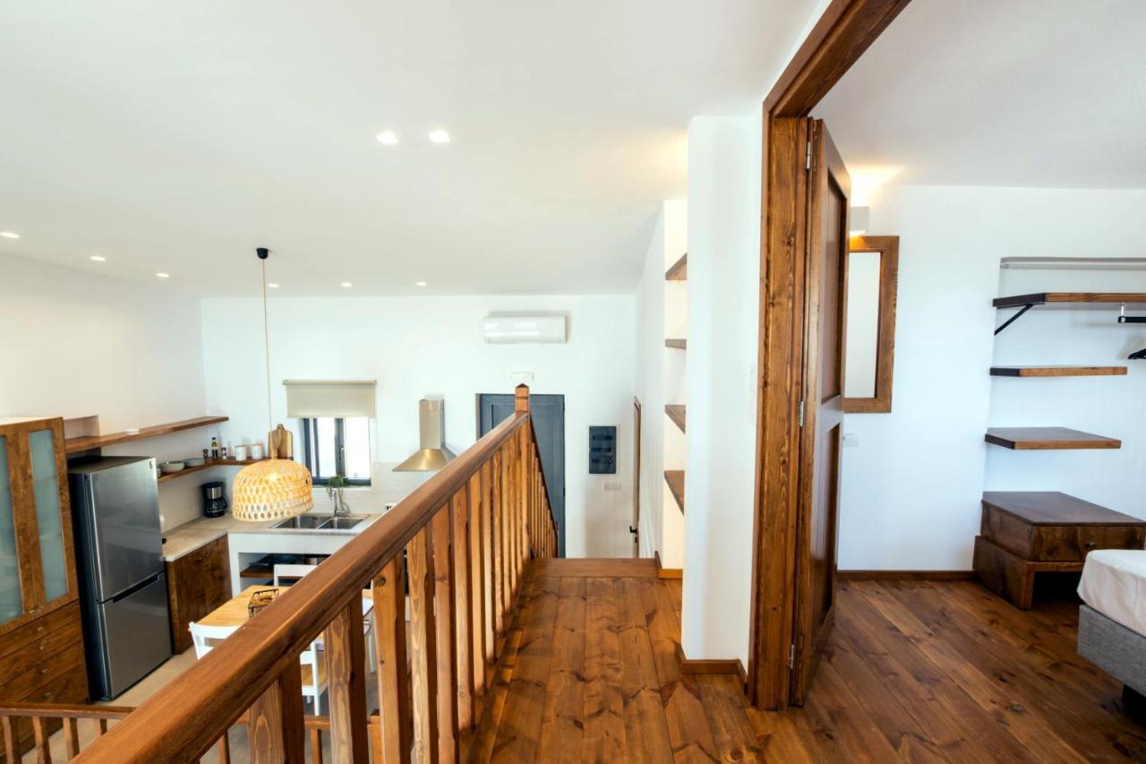 אפיארטיס Cato Agro 4, Seafront Villa With Private Pool מראה חיצוני תמונה